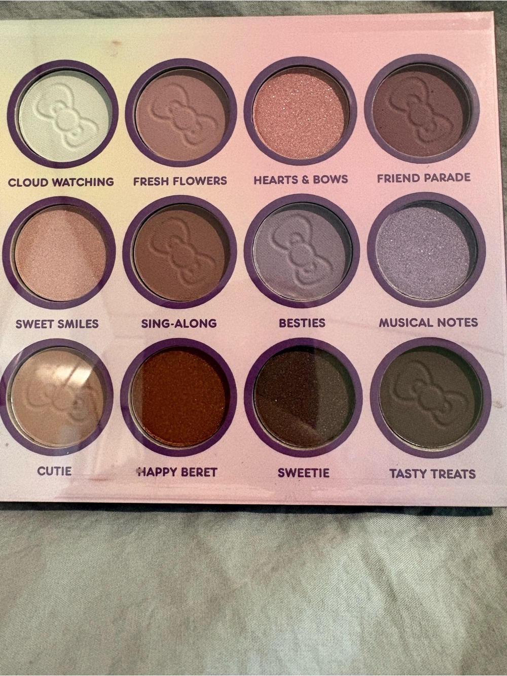 Hello Kitty & Friends 12 Shade Eyeshadow Palette - Picture 3 of 3